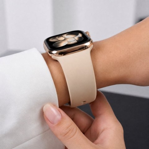 TECH-PROTECT SILICONE APPLE WATCH 9 / 10 / 11 / 12 / SE / ULTRA (44 / 45 / 46 / 49 MM) WALNUT
